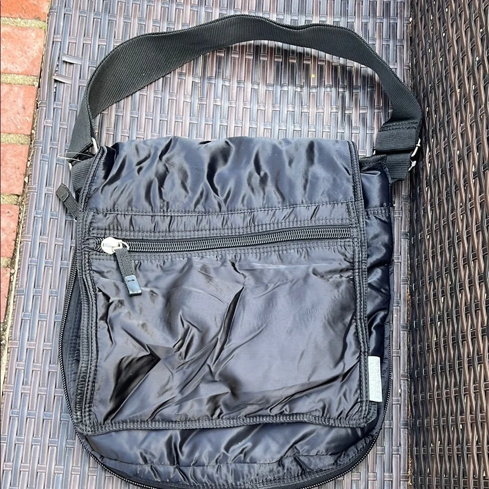 Black Nylon Men's Messenger Bag